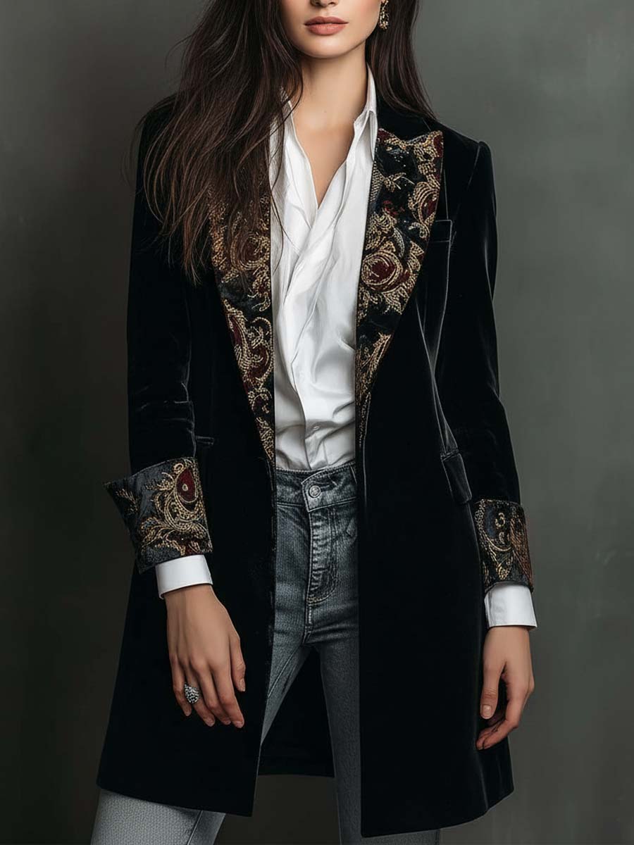 Leontine | Fitted Black Baroque Print Blazer