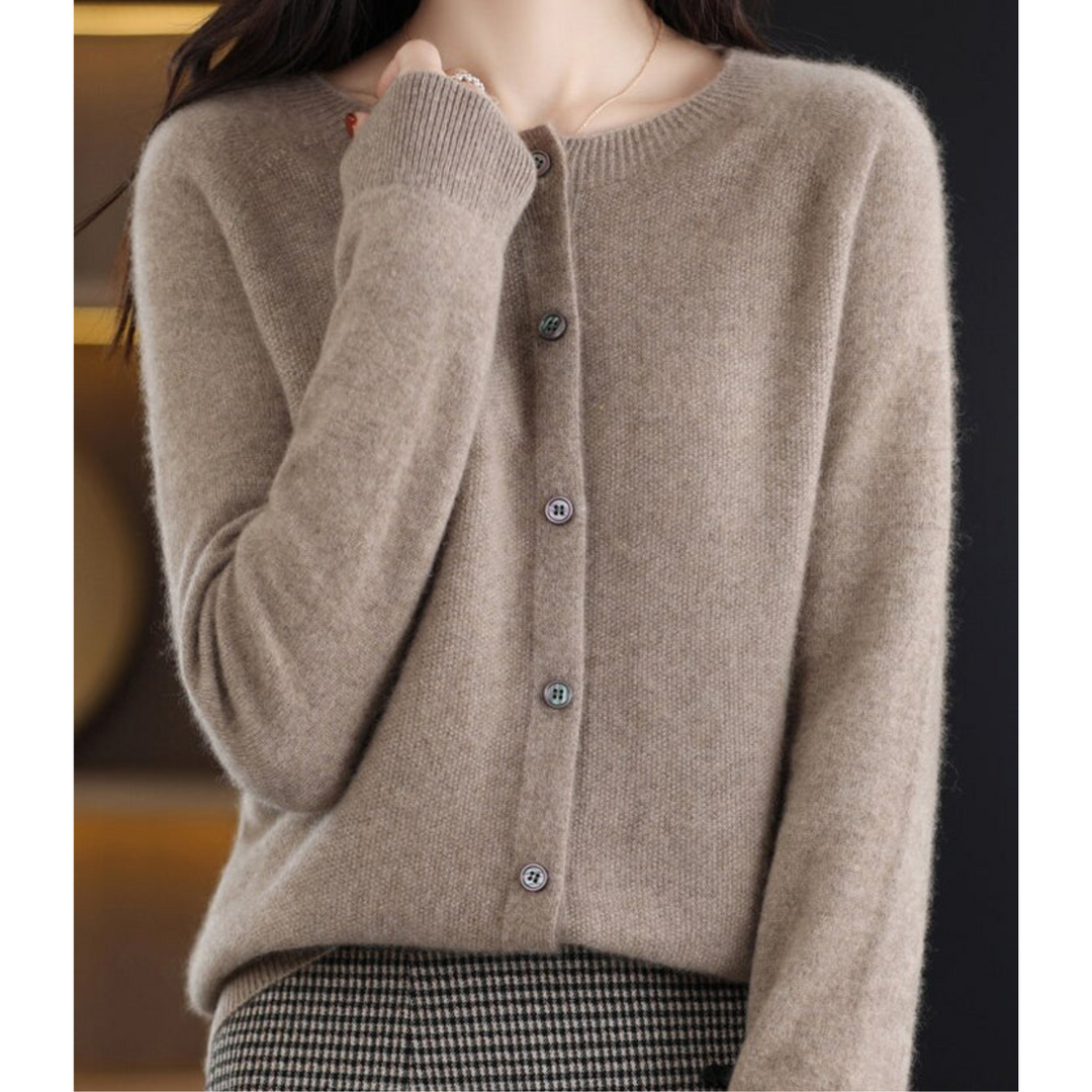 Mercy | Cardigan in Merino Wool