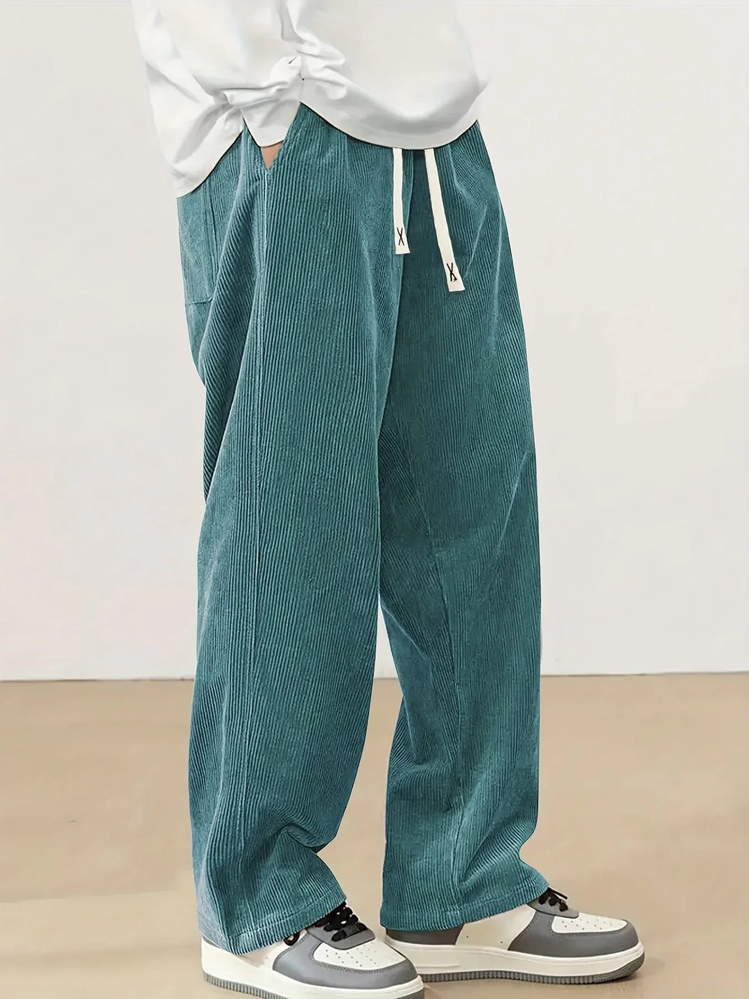 Valmont | Straight Leg Casual Fit Pants