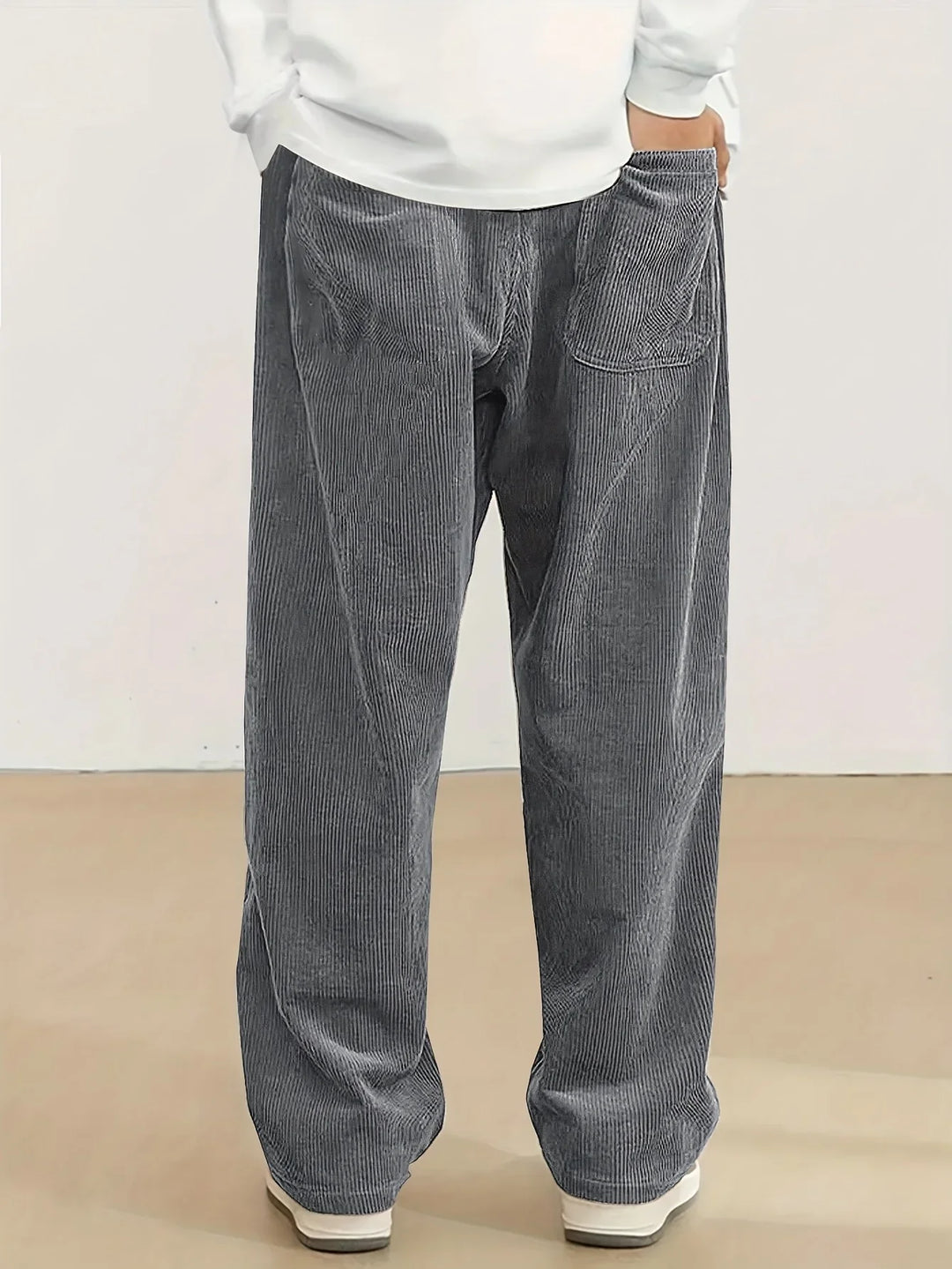 Valmont | Straight Leg Casual Fit Pants