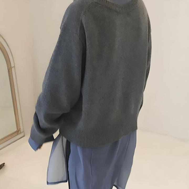 Luna | Cardigan with Asymmetric Buttons