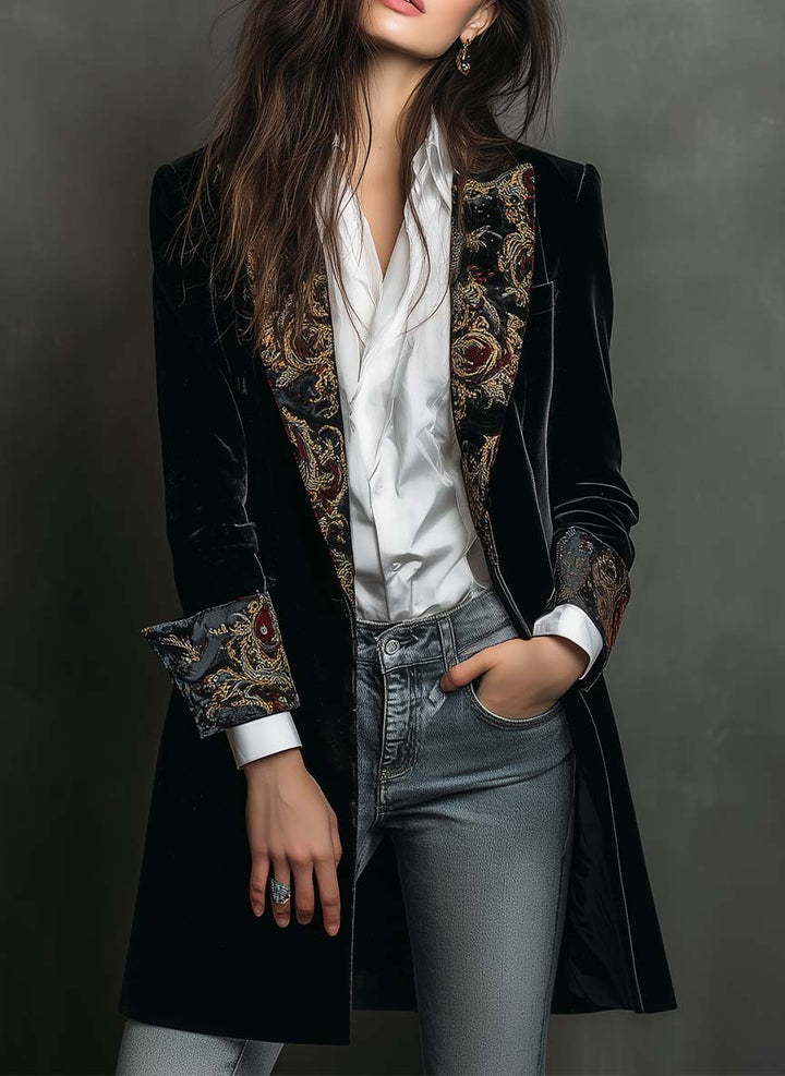 Leontine | Fitted Black Baroque Print Blazer