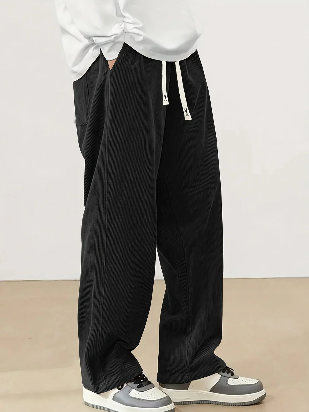 Valmont | Straight Leg Casual Fit Pants