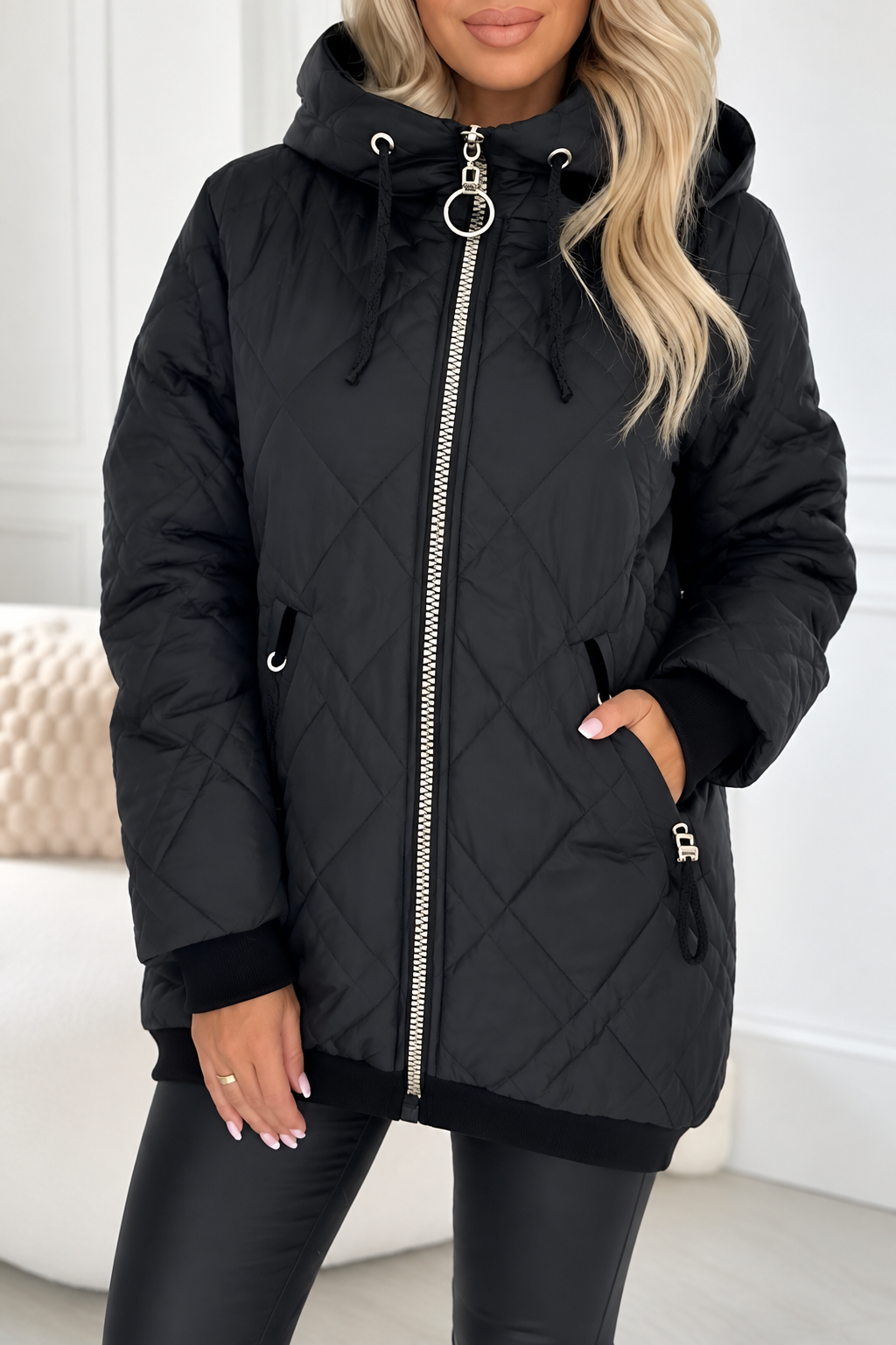Rolande™ | Lightweight Warmth Without Weight