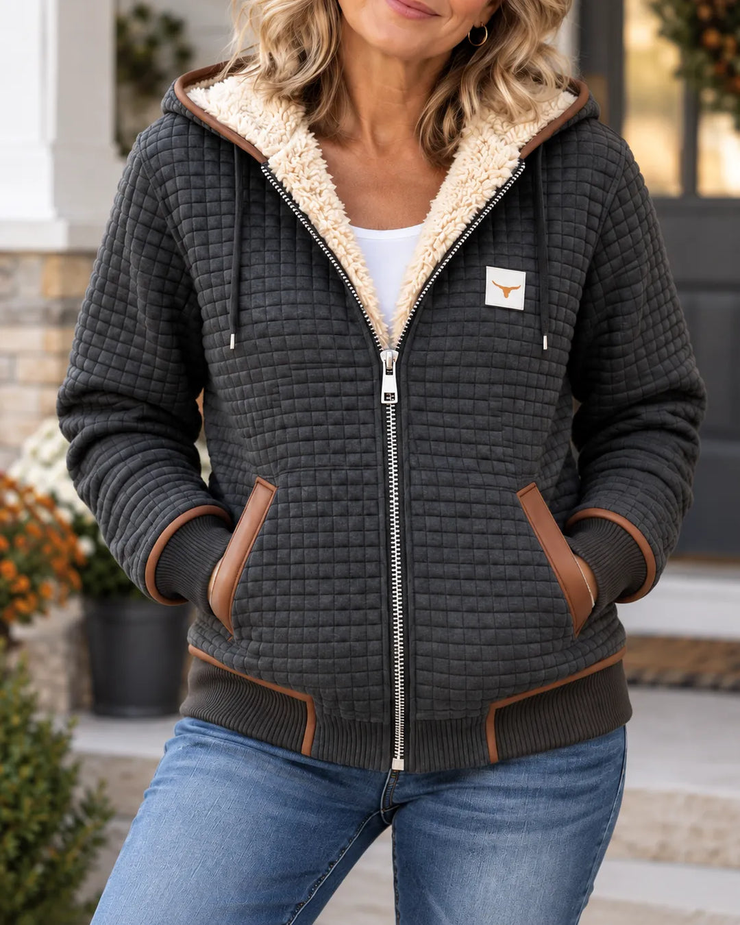 BETH | Sherpa-lined quilted zip-up hooded jacket