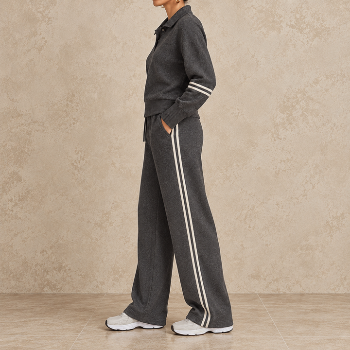 Ambra | Complete with Polo Collar and Tone-on-Tone Buttons
