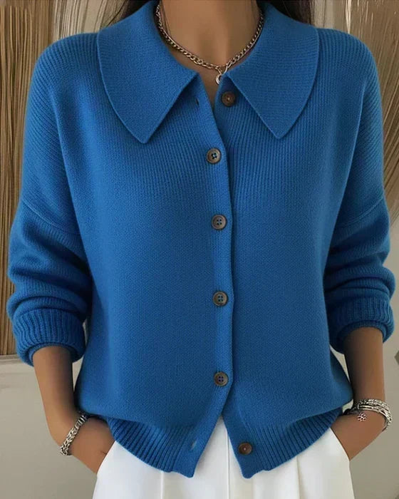 Klaasje | Cardigan with Button Collar