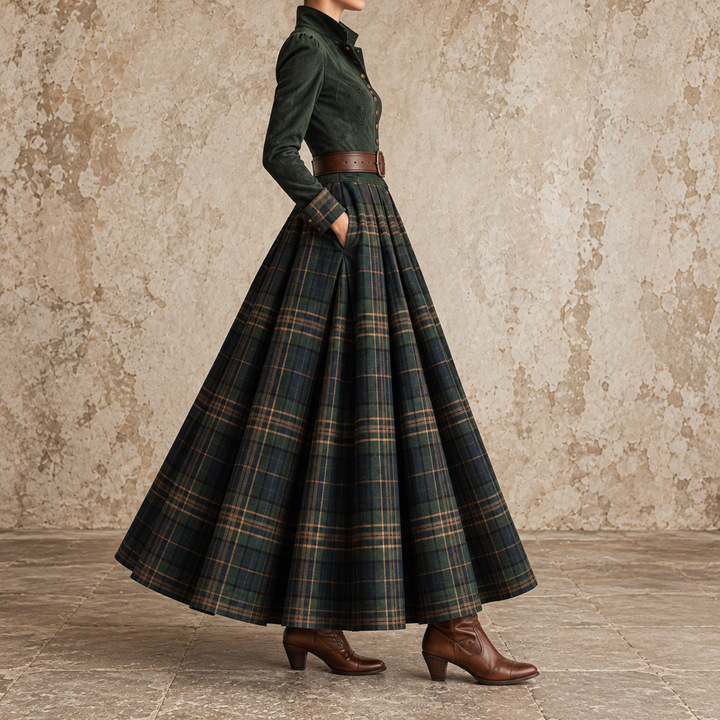 Erminia | Maxi Dress with Buttoned Bodice and Checkered Skirt